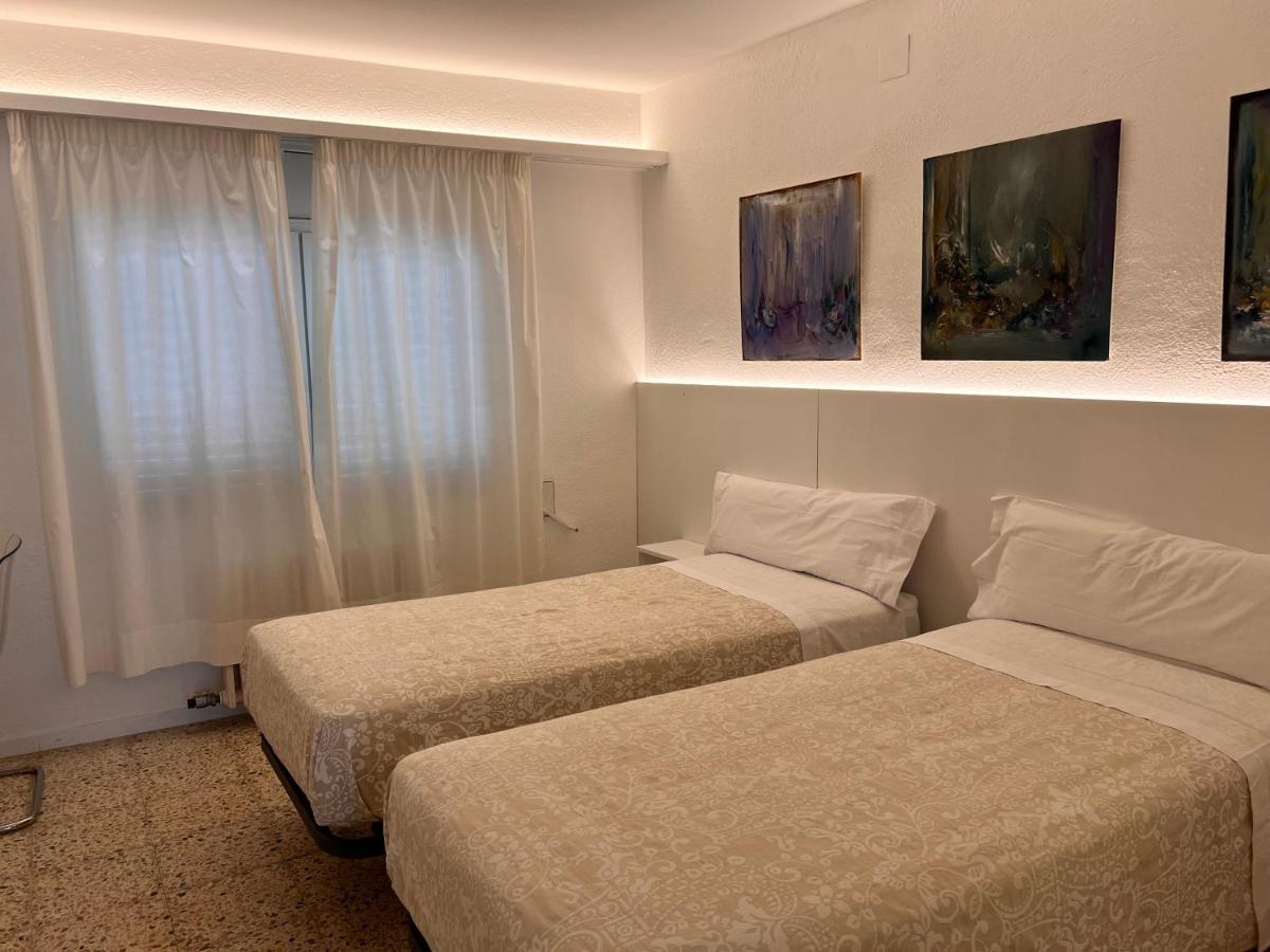 Hostal Marina كاذاكيس المظهر الخارجي الصورة