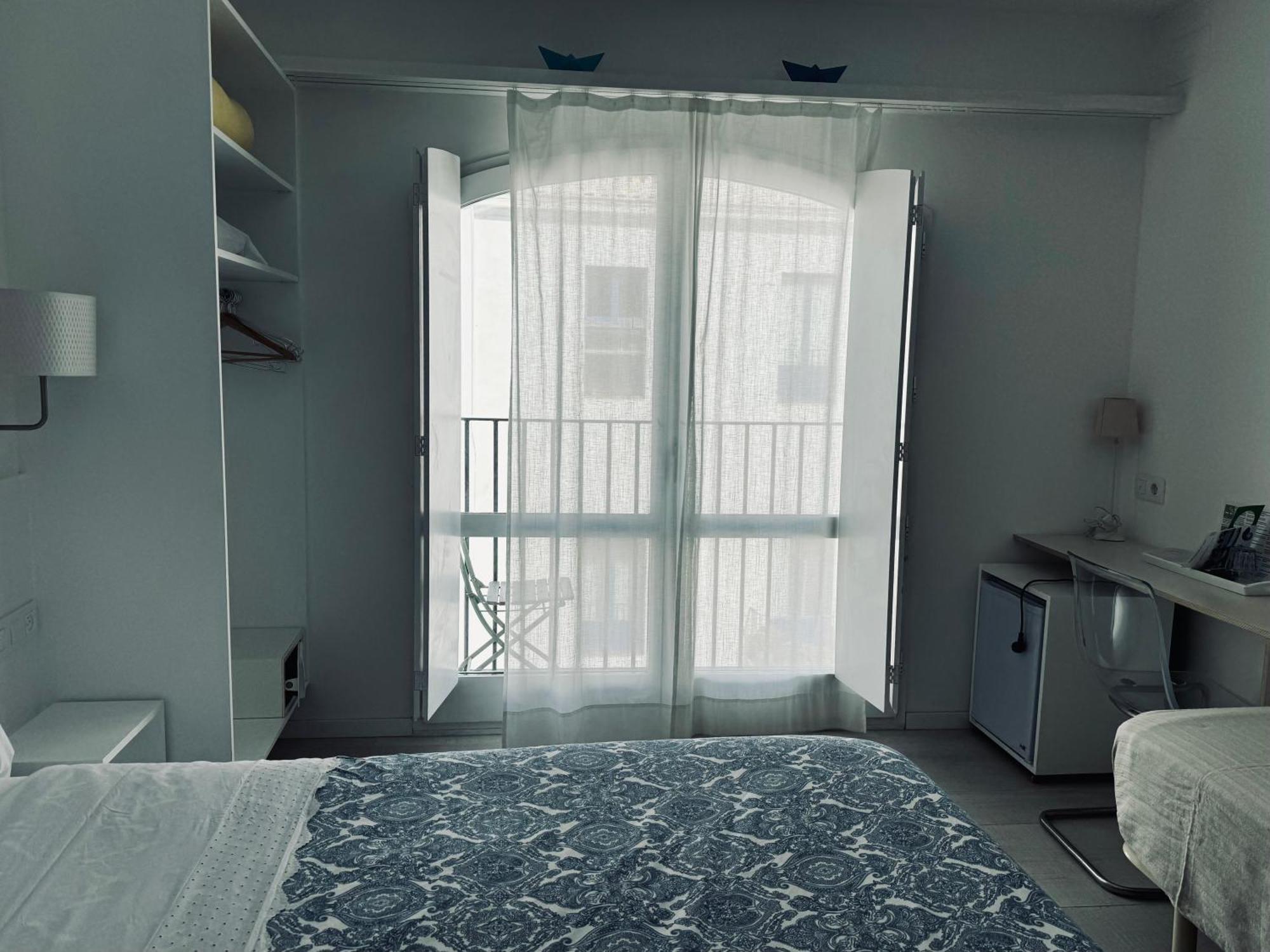Hostal Marina كاذاكيس المظهر الخارجي الصورة
