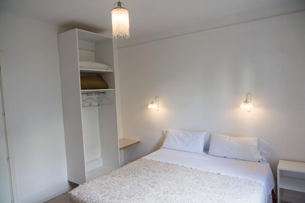 Hostal Marina كاذاكيس المظهر الخارجي الصورة
