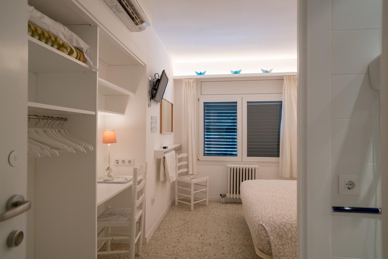 Hostal Marina كاذاكيس المظهر الخارجي الصورة